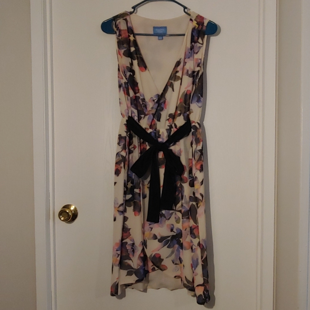 Vera Wang chiffon floral print dress w/ pockets